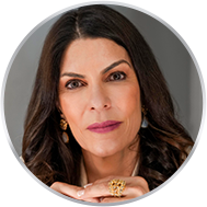 Dr. Valéria Campos